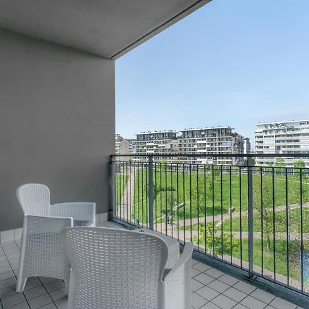 Santa Giulia - Futurismo 17 Apartment *