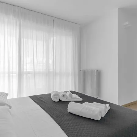 Apartment Santa Giulia - Futurismo 17